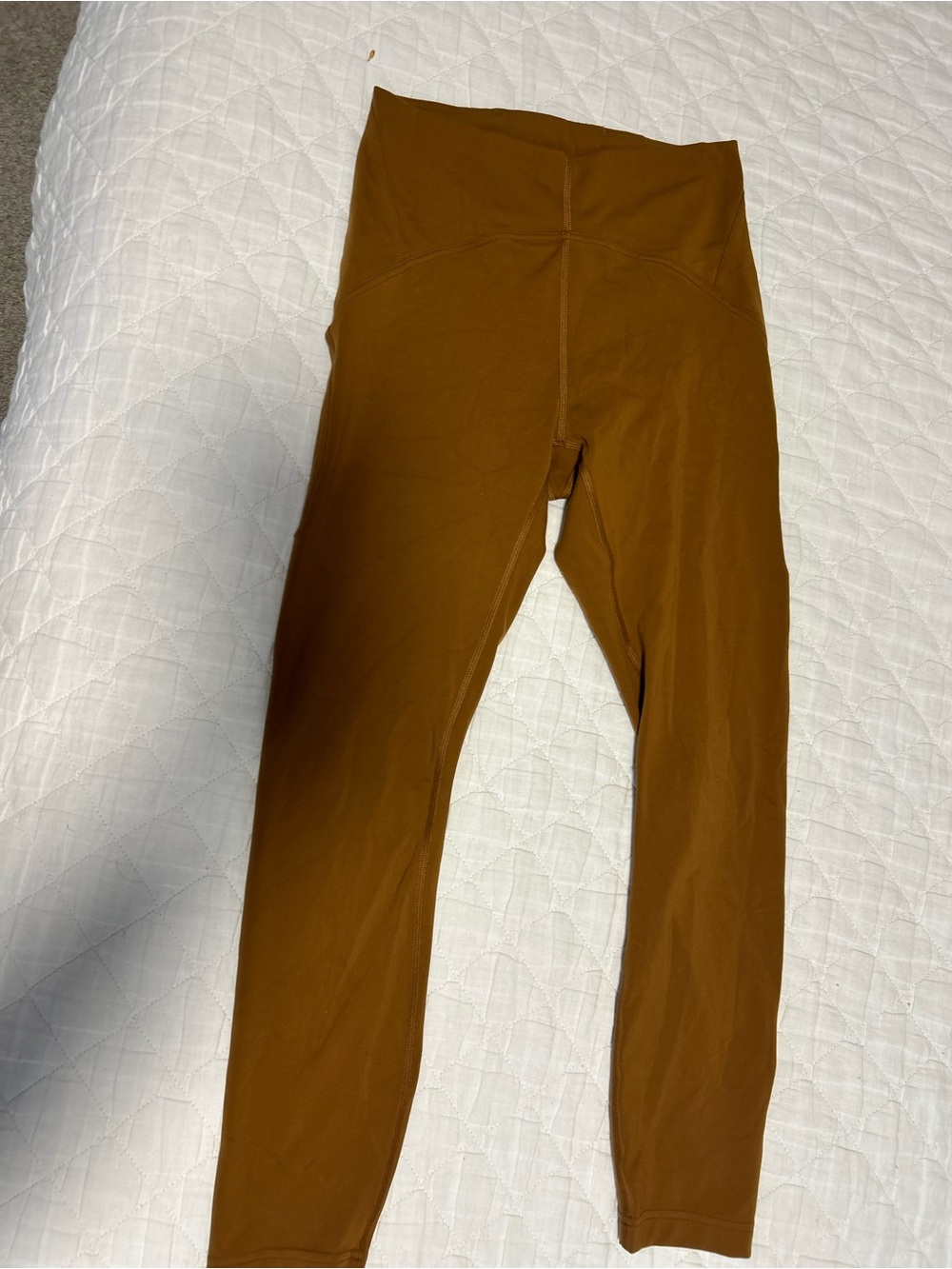 Lululemon Power Thru High-Rise size 6
